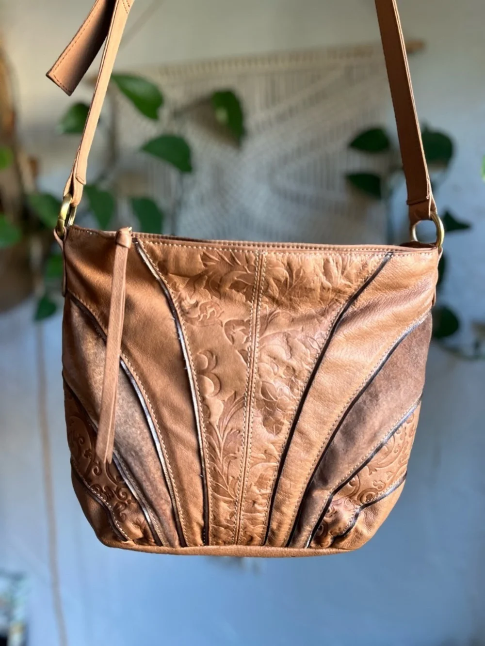 Vintage Boho Crossbody Bag Brown Patchwork Tooled Leather Style Slouchy Purse